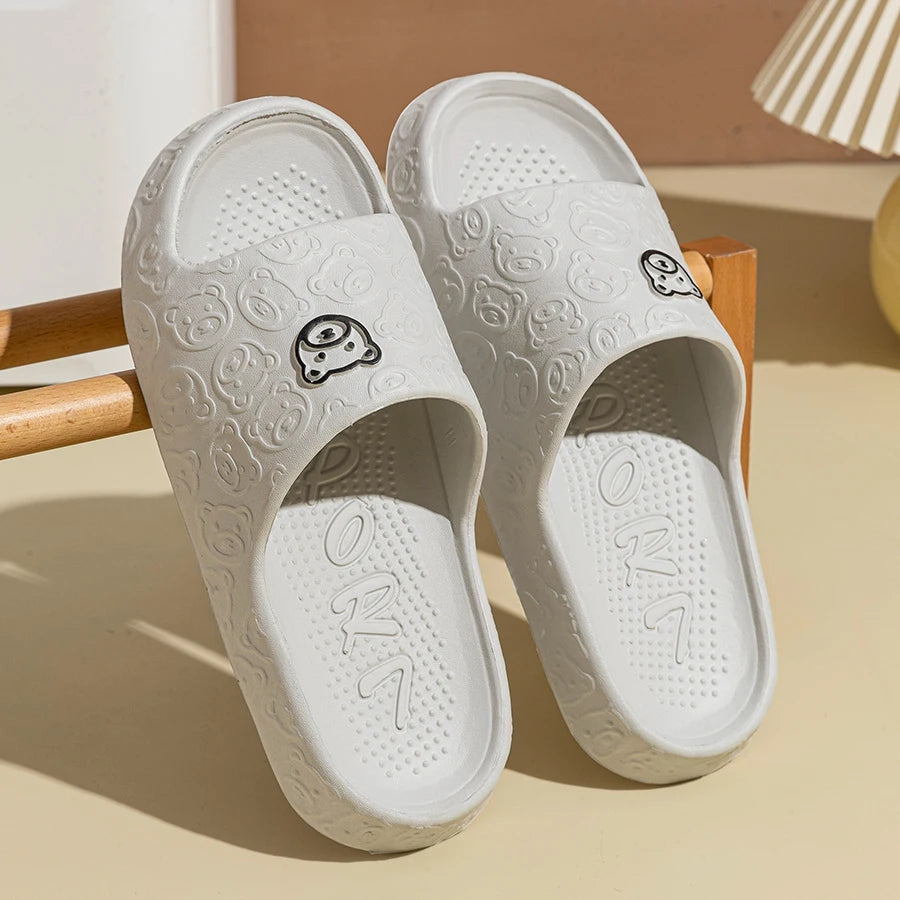 Summer Fashion Men's Slippers Printting Little Bear Sandals Indoor Bathroom Non-slip Soft Women Dormitory Casual Shoes Couple Ghost District