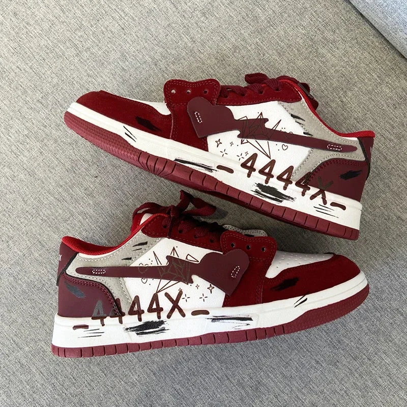 Women Shoes Men Retro Street Heart Pattern Skateboard Shoes Y2K Fashion Sneakers Couple Students Outdoor Sports Casual Shoes - Ghost District