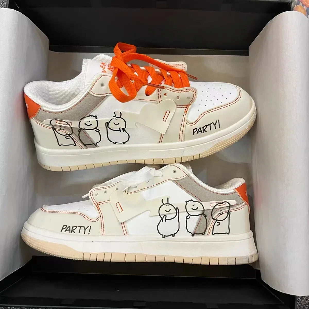 Women Shoes Men Retro Street Heart Pattern Skateboard Shoes Y2K Fashion Sneakers Couple Students Outdoor Sports Casual Shoes - Ghost District