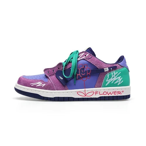 Women Shoes Men Retro Street Heart Pattern Skateboard Shoes Y2K Fashion Sneakers Couple Students Outdoor Sports Casual Shoes - Ghost District