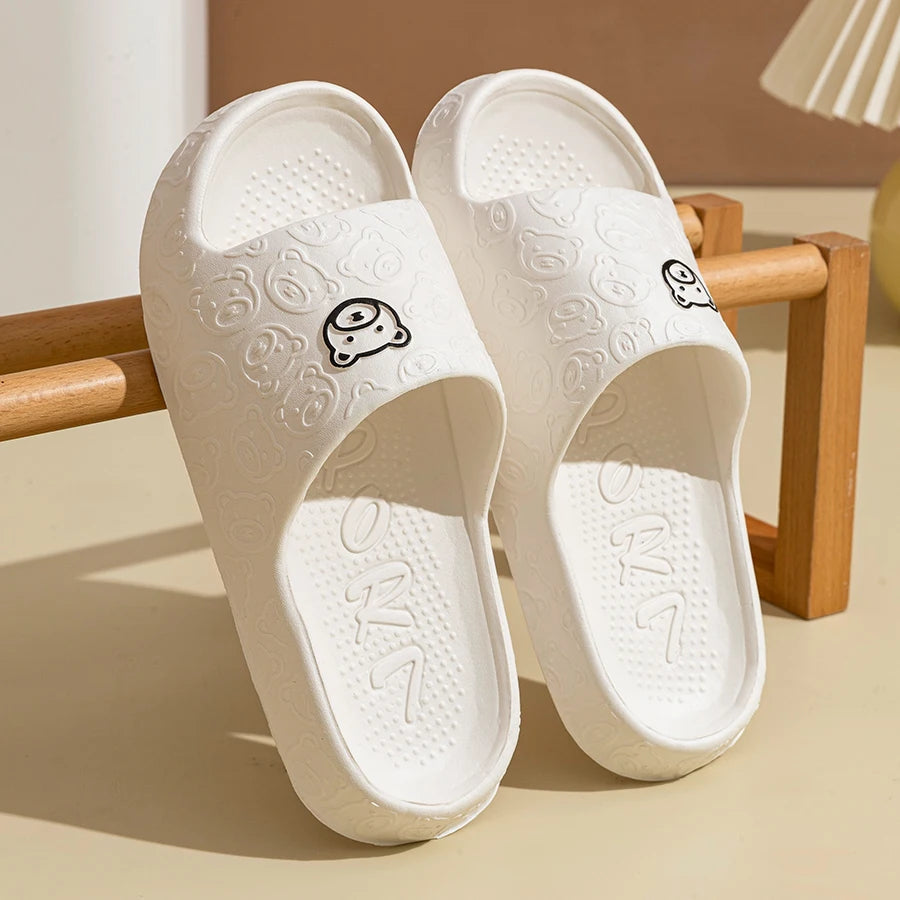 Summer Fashion Men's Slippers Printting Little Bear Sandals Indoor Bathroom Non-slip Soft Women Dormitory Casual Shoes Couple Ghost District
