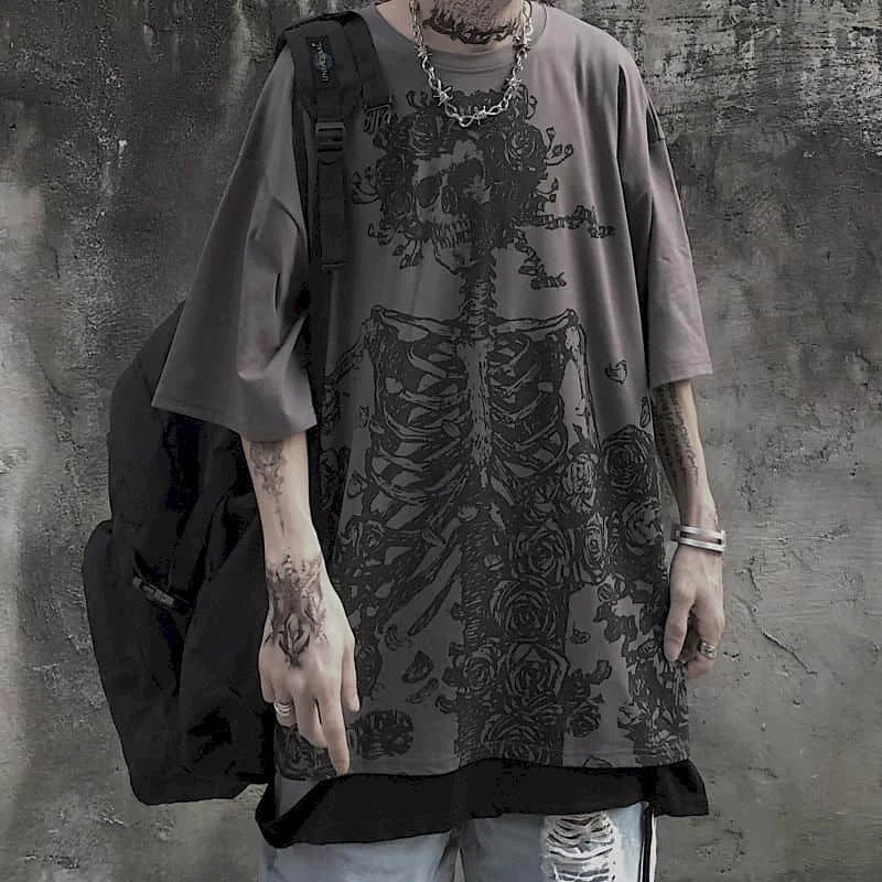 Men T-shirts 2023 Summer Streetwear High Street Gothic Skull Tshirt Loose Oversized Short-sleeved T shirt Dark Anime Men Y2k Top Ghost District